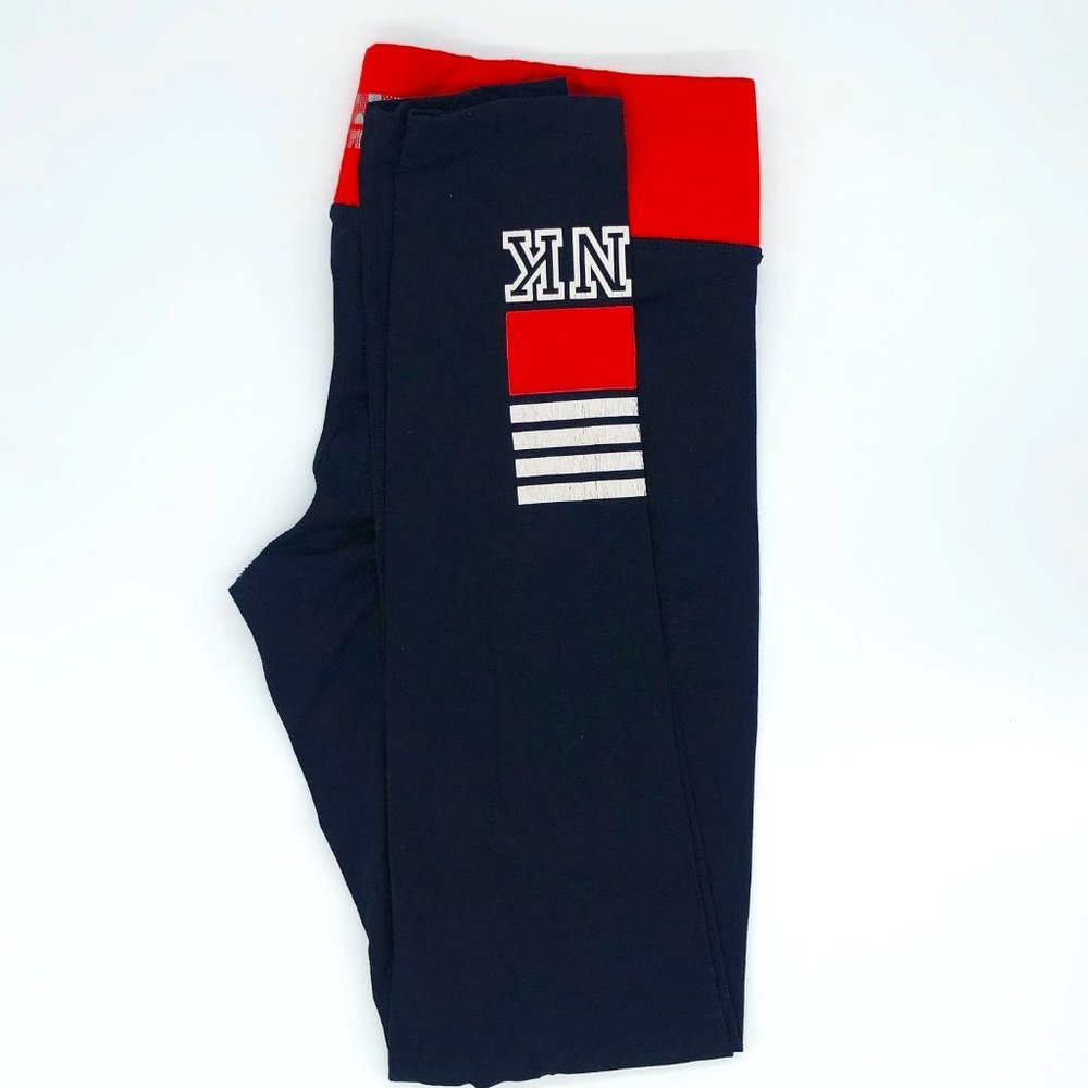 PINK Women's Reversible Leggings.